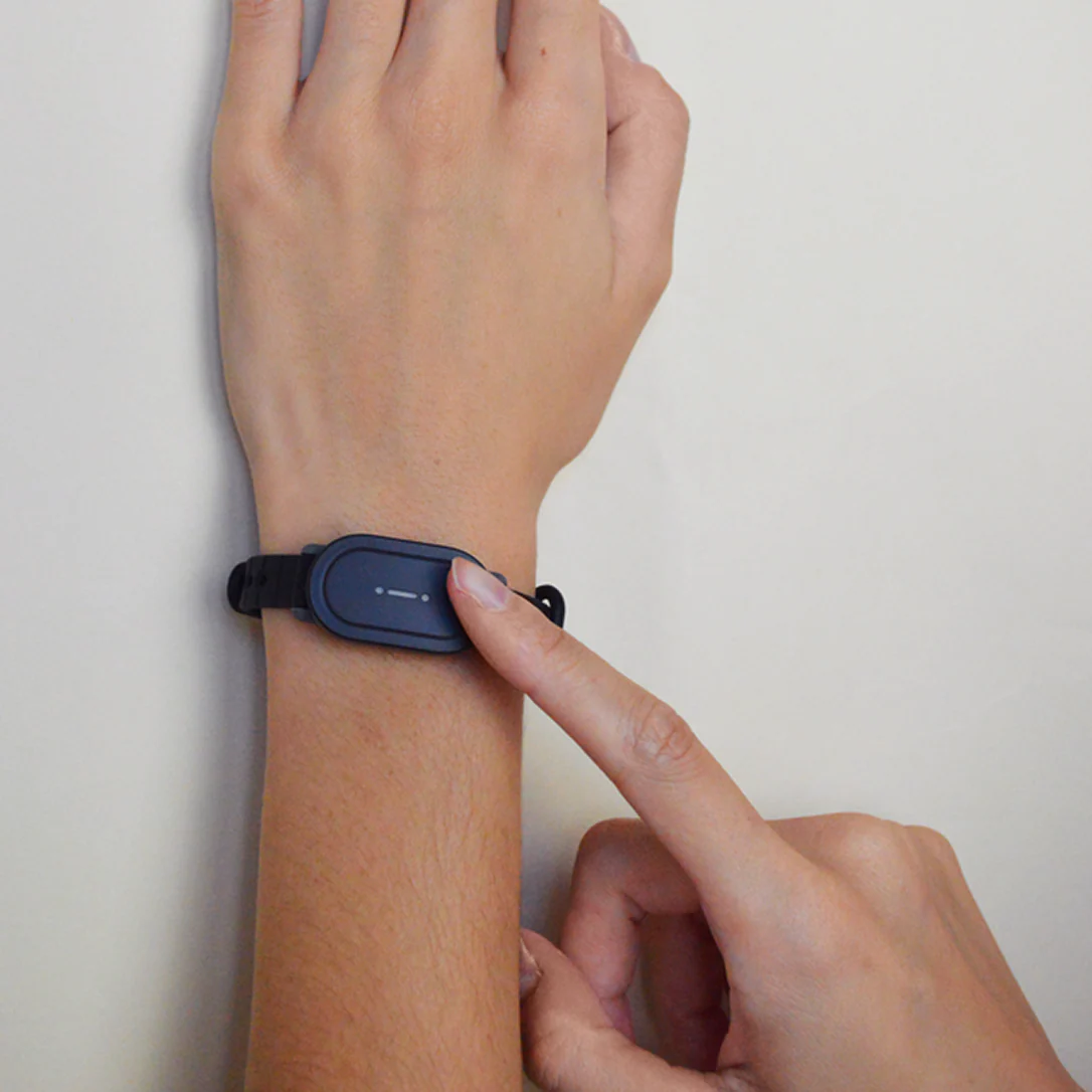 Bond Touch 4 • Long-Distance Bracelet - Image 19